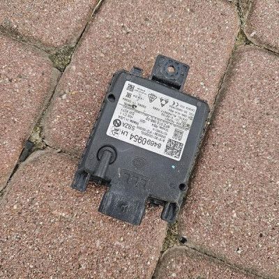 Moduł martwego pola radar lewy Opel Insignia B 84690954