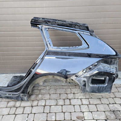 Cwiartka tył tylna lewa kombi 4x4 błotnik podłożnica Opel Insignia B