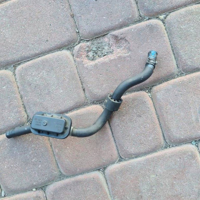 Zawór czujnik paliwa 1.6TDI Volkswagen Golf VII 5Q0127242