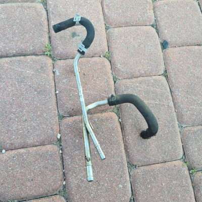 Przewód rura 1.6TDI wąż Volkswagen Golf VII 04L201360