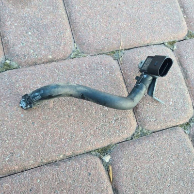 Zawór ciśnienia spalin czujnik Volkswagen Golf VII 04L906051B