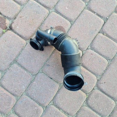 Dolot powietrza rura filtra Volkswagen Golf VII 5Q0129654