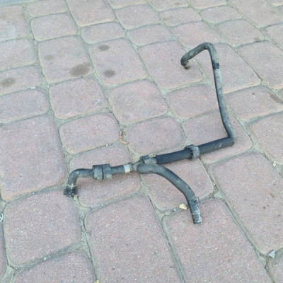 Przewód wody 1.6 TDI rura wąż Volkswagen Golf VII