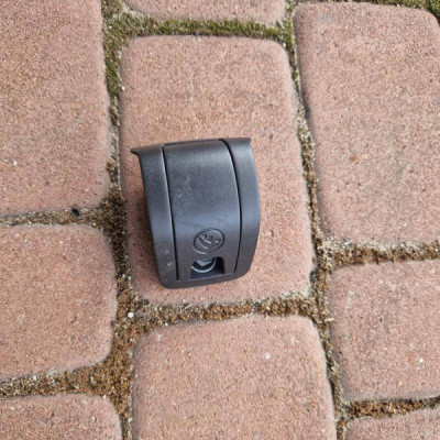 Osłona zaślepka ISOFIX mocowanie kanapy Volkswagen Golf VII 5G0887233C