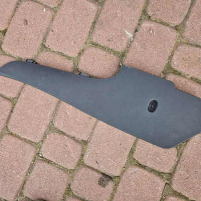 Osłona tunelu prawa obudowa Volkswagen Golf VII 5G1863046A