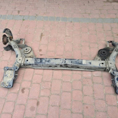 Belka zawieszenia tylnego HB tył Volkswagen Golf VII 5Q0501049J