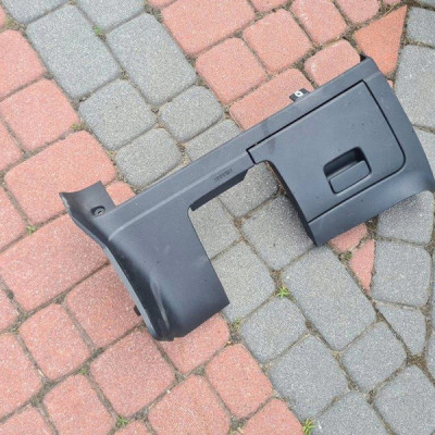 Obudowa deski osłona schowek konsole Volkswagen Golf VII 5G1858367