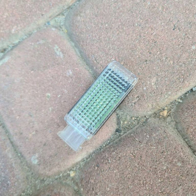 Lampa oświetlenia deski schowka Volkswagen Golf VII 5G0947409