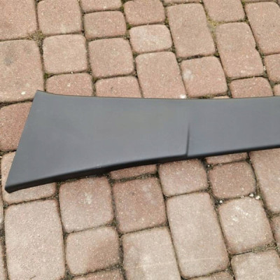 Obudowa słupka lewa osłona Renault Zoe 769162202R