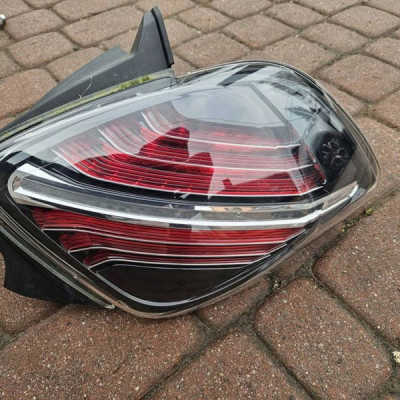 Lampa tylna prawa tył Renault Zoe 265506113R
