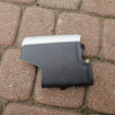 Listwa dekor deski plastik Renault Zoe 682102185R