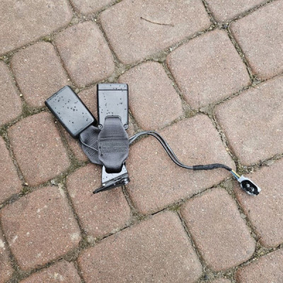 Zapinka pasów bezpieczeństwa tył tylna Renault ZOE 878165342R