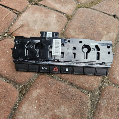 Panel przełączniki sterowanie awaryjnych zamykanie Renault ZOE 283E86169R