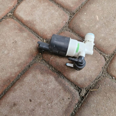 Pompka spryskiwaczy dysza Clio Juke Renault ZOE 286208543R