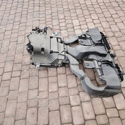 Układ chłodzenia baterii chłodzenie Renault ZOE 295E39666R