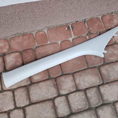 Obudowa osłona słupka przednia lewa Renault ZOE 769121889R