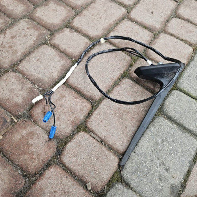 Antena dachowa radia wzmacniacz antenowy Renault ZOE 282169737R