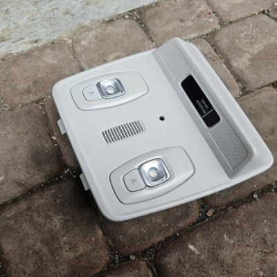 Lampka oświetlenie kabiny podsufitki Renault ZOE 969807289R 248609058R