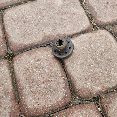 Guma uchwyt mocowanie chłodnicy Renault ZOE II