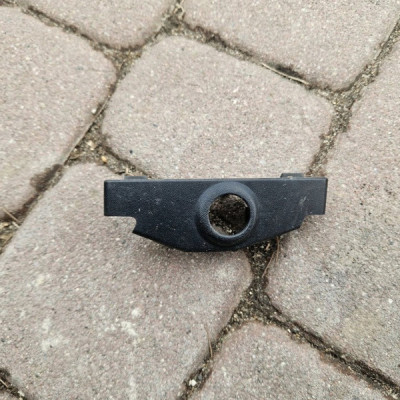 Koszyk mocowanie wspornik PDC parkowania środkowy Renault ZOE II 253A67457R