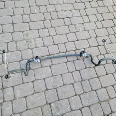 Drążek stabilizator stabilizator zawieszenia przód Renault ZOE 546112097R