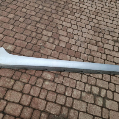 Próg osłona progowa prawa TEKQA osłona Renault ZOE 764190110R