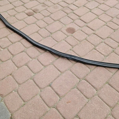 Uszczelka guma podszybia Opel Corsa F