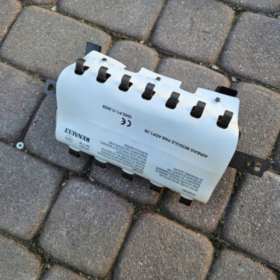 Poduszka pasażera bezpieczeństwa AIRBAG deski Renault ZOE 985250014R