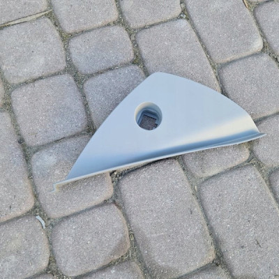 Obudowa osłona deski konsoli prawa Renault ZOE 689202957R