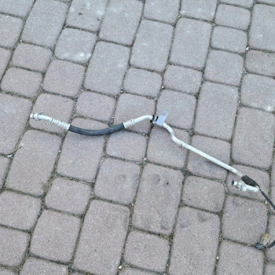 Przewód klimatyzacji rura wąż Renault ZOE II 924406739R