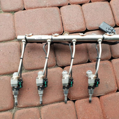 Wtrysk wtryskiwacz 1.4T Opel Astra K 5 IV 12644767 3tys km.