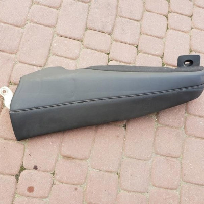 Wykończenie kanapy tył skóra Insignia B 39131395