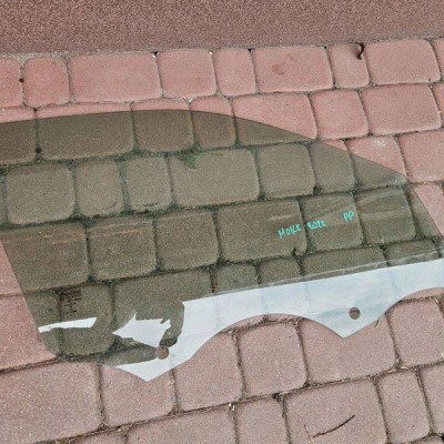 Szyba przód przednia prawa 2022r Opel Mokka B 2 II