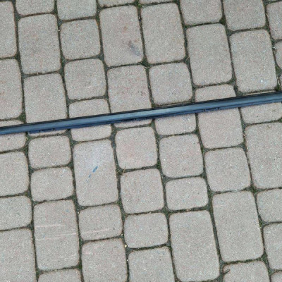 Zgarniacz listwa uszczelka drzwi prawy przód Opel Mokka B 2024 2 II