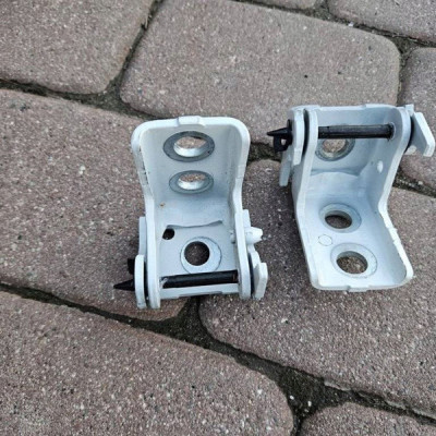 Zawiasy drzwi tylnych tył prawe prawych Opel Mokka B 2024 2 II