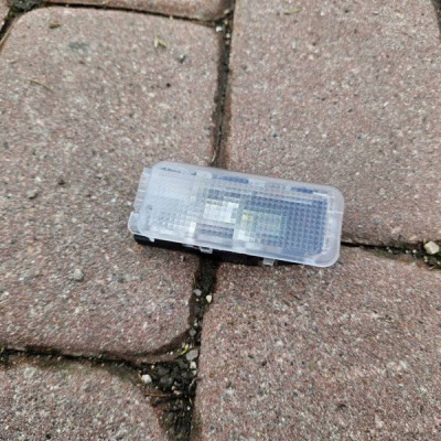 Lampka oświetlenia kabiny ledowa Opel Mokka B 2024 2 II