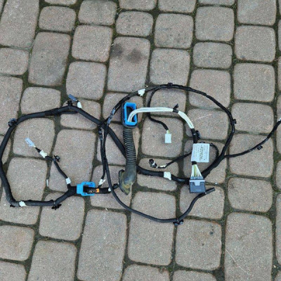 Instalacja tylnej klapy wiązka Opel Mokka B 2 9842262680