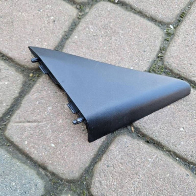 Trójkąt boczka prawy zaślepka Opel Mokka B 2 9835152380