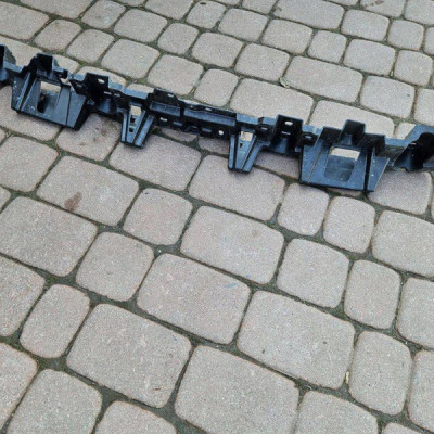 Ślizg zderzaka tylnego mocowanie środkowy Opel Mokka B 2 9835238380