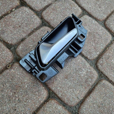 Opel Mokka B 2024 Przód strona lewa Boczka 98201553