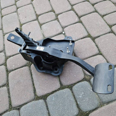 Pedał hamulca automat pedały Opel Mokka B 2 9824305280