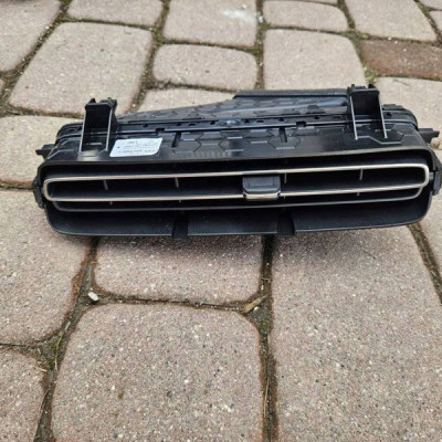 Kratka nawiewu środkowa nadmuchu deski Opel Mokka B 2 98362544ZD