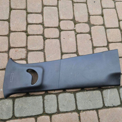 Obudowa osłona słupka przód lewa Opel Mokka B 2024 9834916280