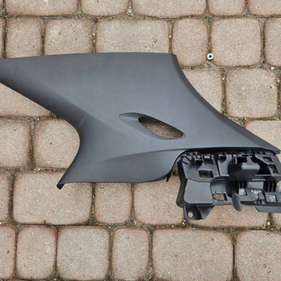 Słupek bagażnika prawy podsufitki Opel Mokka B 2 9834920380