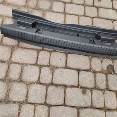 Obudowa pasa tylnego osłona bagażnika Opel Mokka B 2 9820801377