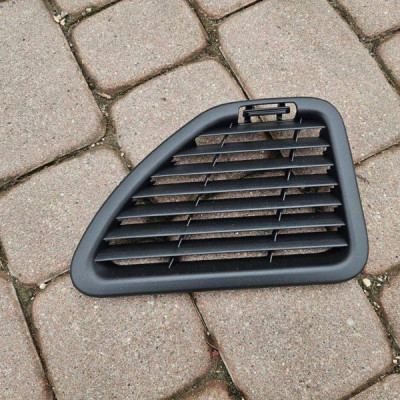 Obudowa boczka bagażnika prawy tył Opel Mokka B 2 9829225280