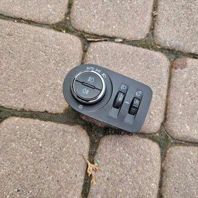 Przełącznik świateł włącznik przycisk Opel Mokka B 2 9836300180