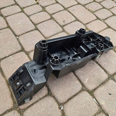 Podstawa tunelu środkowego uchwyt wspornik Opel Mokka B 2 9834675480