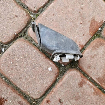 Odpływ wody komory PROACE CITY Berlingo Combo E Rifter 9806680580