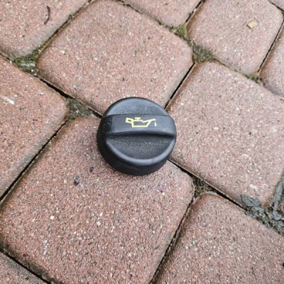 Korek wlewu oleju 1.5HDI PROACE CITY Berlingo Combo E Rifter 9670015080